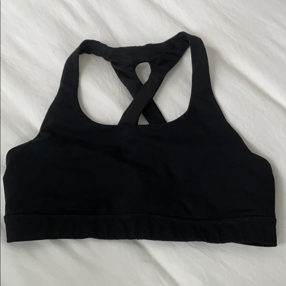 Lululemon sports bra